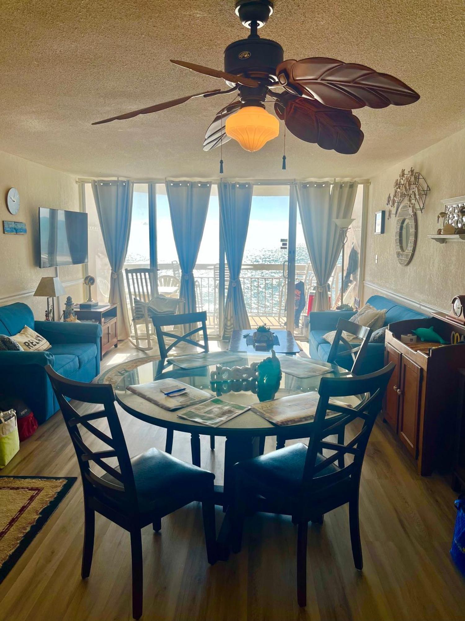 فندق 405 Waters Edge Garden City المظهر الخارجي الصورة